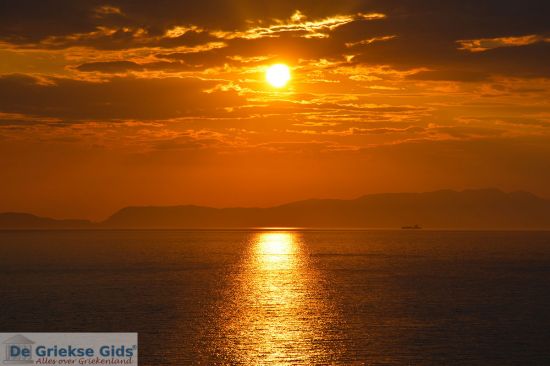 Zonsondergang in west Kythira, Griekenland